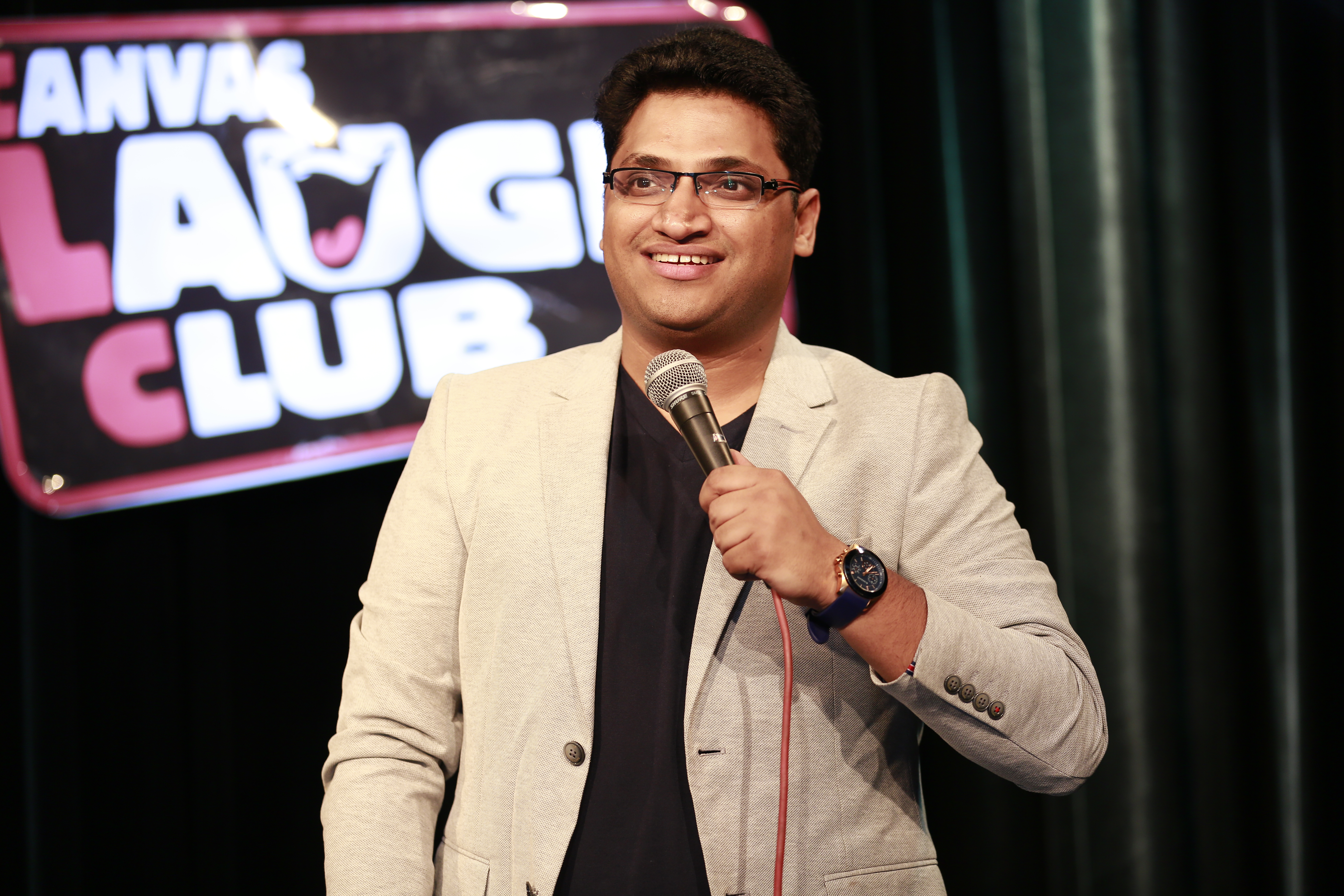 Laugh Out Loud With Gaurav Gupta On Thursday, Only @ Cervesia!